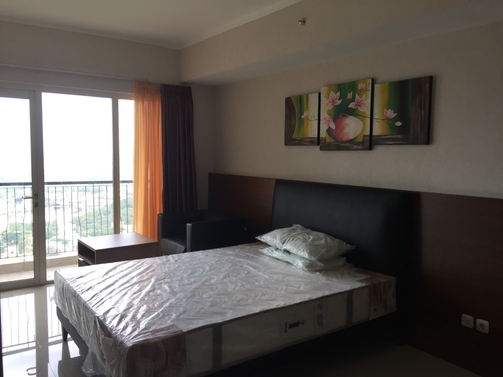 Disewakan Fully Furnished Apartemen Oasis Tipe Studio di Lippo Cikarang